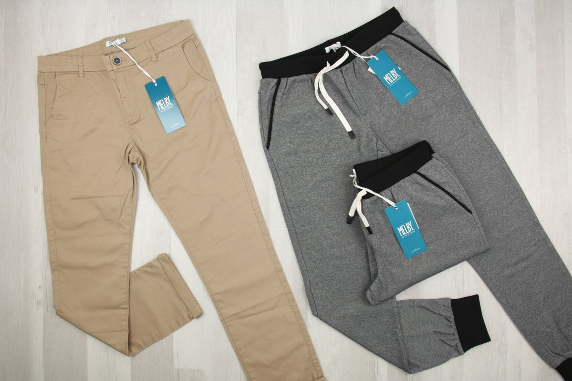 €4,00 al pezzo MELBY stock abbigliamento bambini 77 pezzi - P/E - RIF. 6250