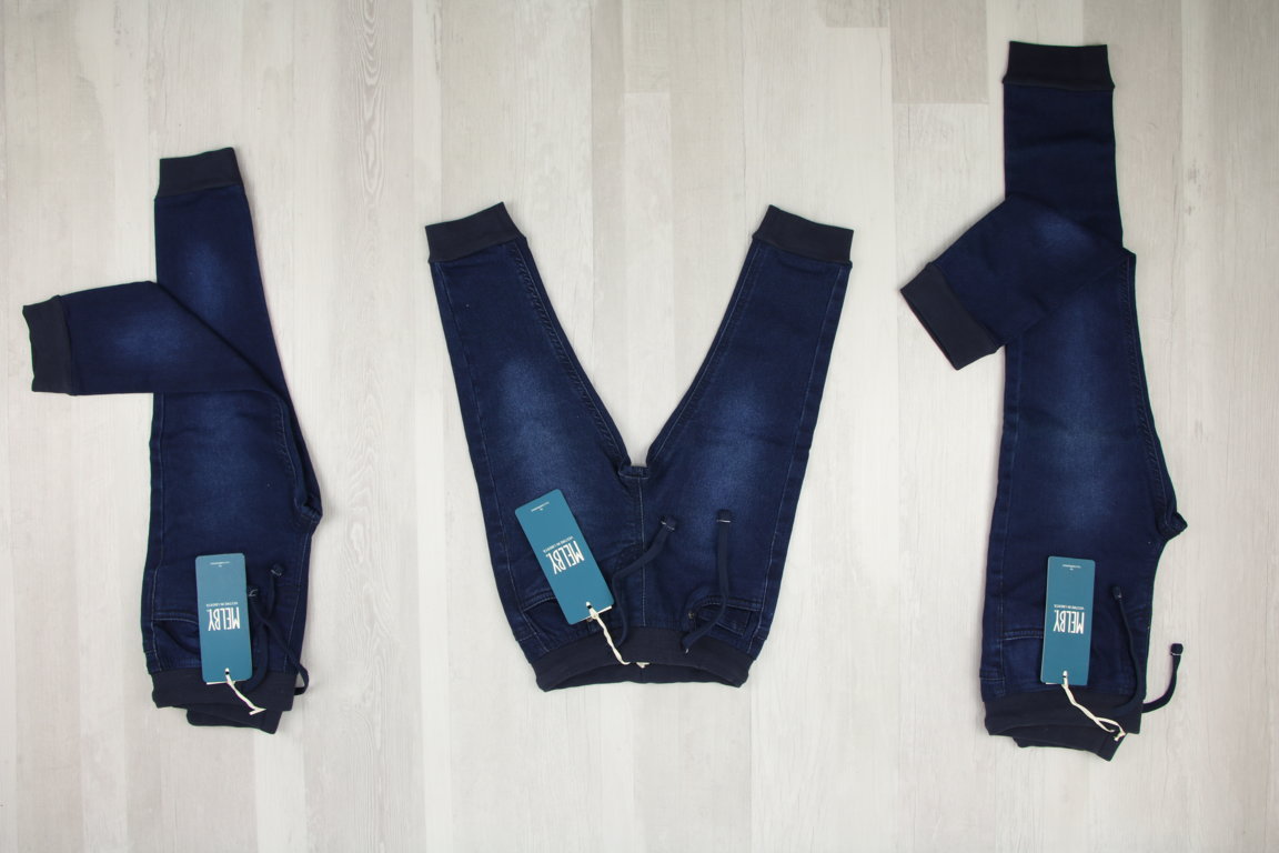 €4,00 al pezzo MELBY stock abbigliamento bambini 77 pezzi - P/E - RIF. 6250