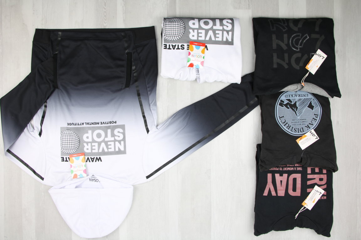 €3,60 al pezzo LOSAN stock abbigliamento bambini 136 pezzi - A/I - RIF. 6271