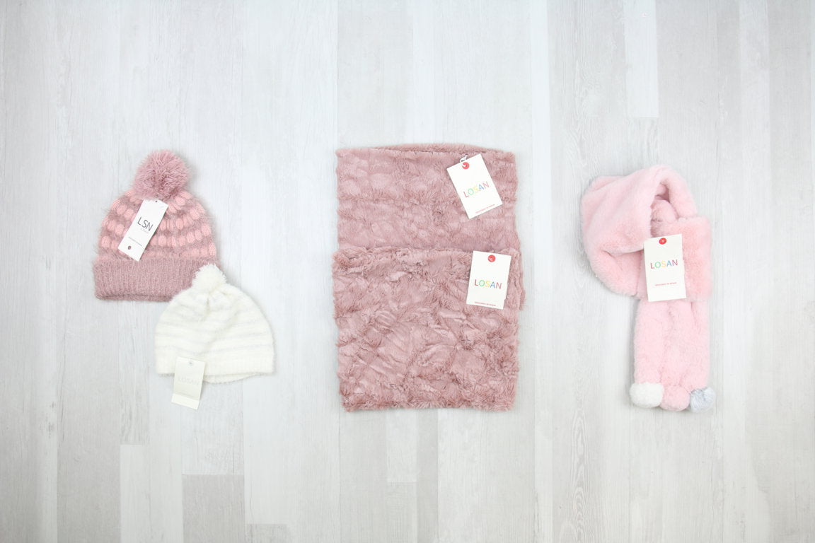 €3,60 al pezzo LOSAN stock abbigliamento bambini 136 pezzi - A/I - RIF. 6271