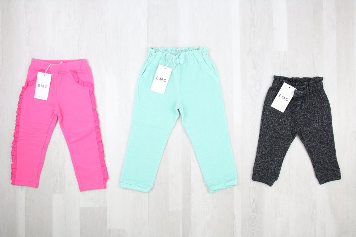 €4,00 al pezzo EMC stock abbigliamento bambini 85 pezzi - A/I - RIF. 6272