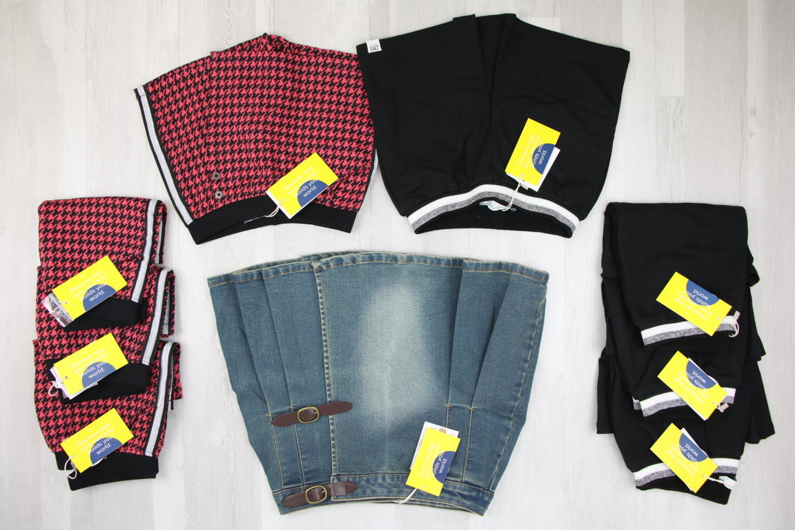 €4,60 al pezzo BOBOLI stock abbigliamento bambini 337 pezzi - A/I - RIF. 6296