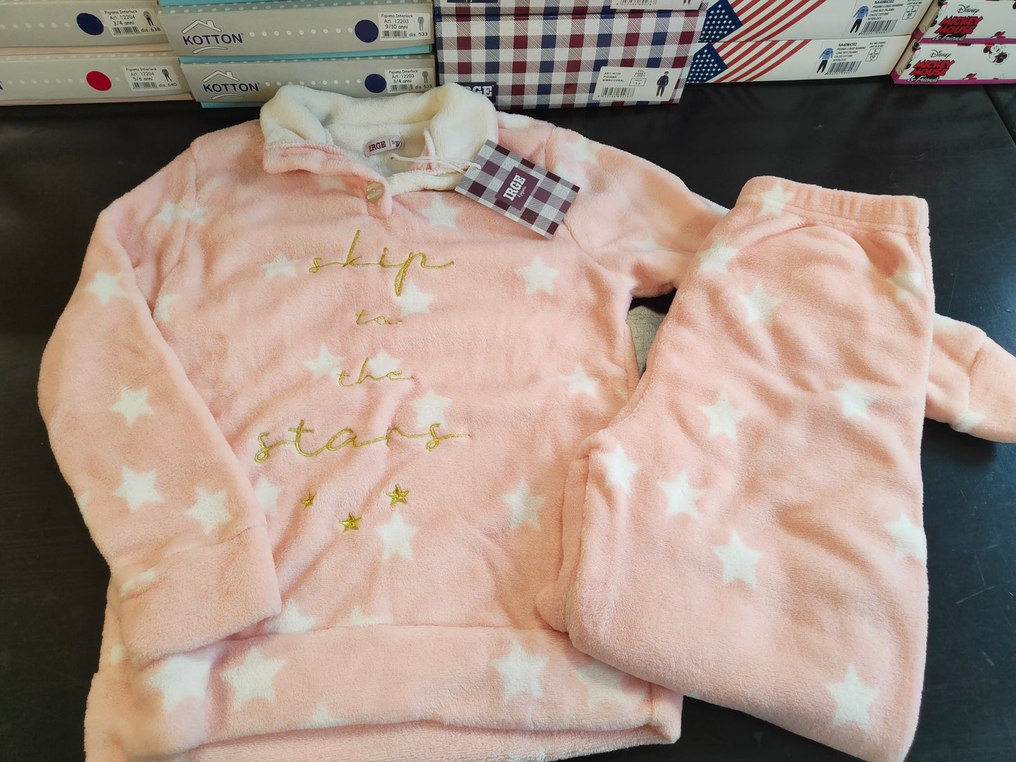 €5,00 al pezzo MARVEL, MIO PICCOLO, IRGE, KOTTON, DISNEY, ecc. stock pigiama e lenzuola bambini 38 pezzi - A/I - RIF. 6098AF