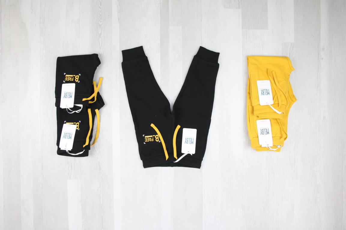 €4,50 al pezzo MELBY stock abbigliamento bambini 486 pezzi - A/I - RIF. 6276
