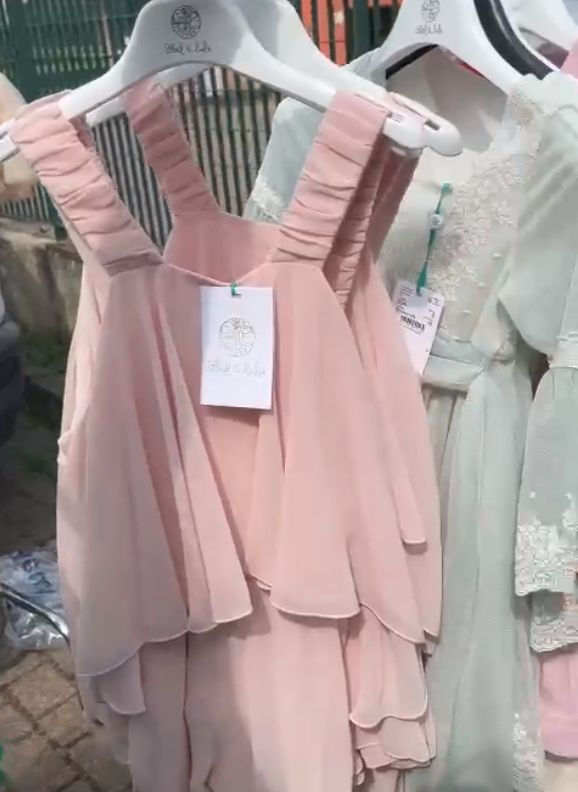 €8.50 each MAYORAL, FUN & FUN, ABEL & LULA, UBS2, YOURS, etc. stock of 110 girls' clothing - SS - REF. TV6229