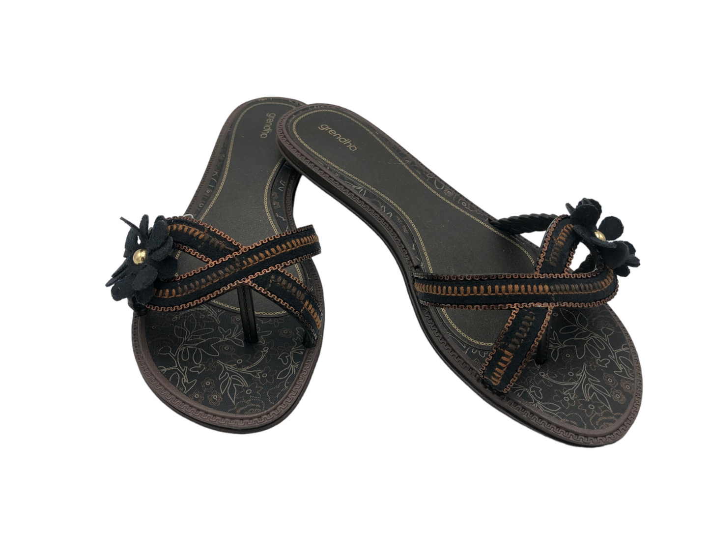 €9,73 al pezzo NEW BALANCE, ADIDAS, NIKE, GRENDHA, IPANEMA, ARENA stock calzature uomo, donna, bambini 96 pezzi - P/E - RIF. 6123AF