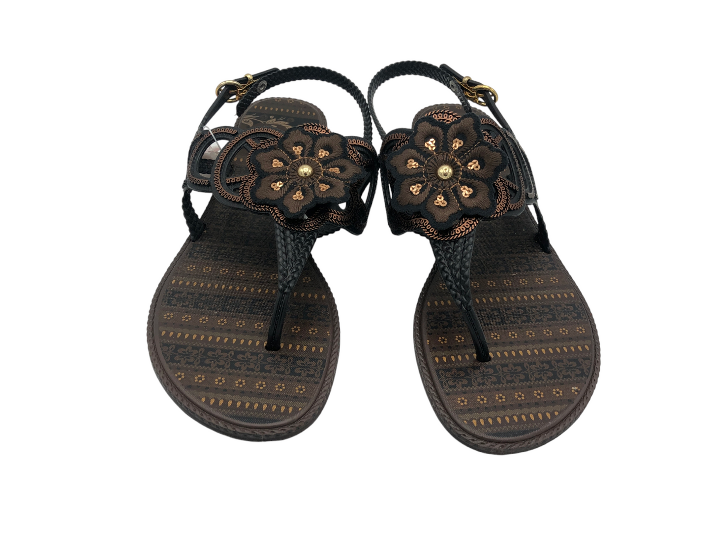 €9,73 al pezzo NEW BALANCE, ADIDAS, NIKE, GRENDHA, IPANEMA, ARENA stock calzature uomo, donna, bambini 96 pezzi - P/E - RIF. 6123AF