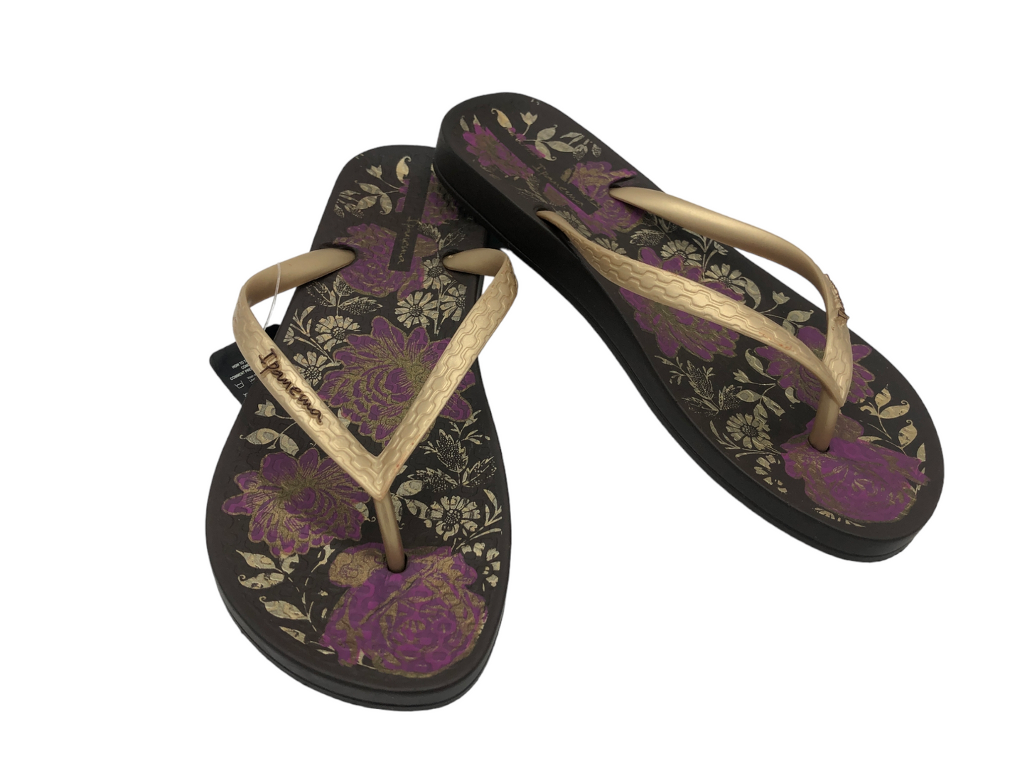 €9,73 al pezzo NEW BALANCE, ADIDAS, NIKE, GRENDHA, IPANEMA, ARENA stock calzature uomo, donna, bambini 96 pezzi - P/E - RIF. 6123AF