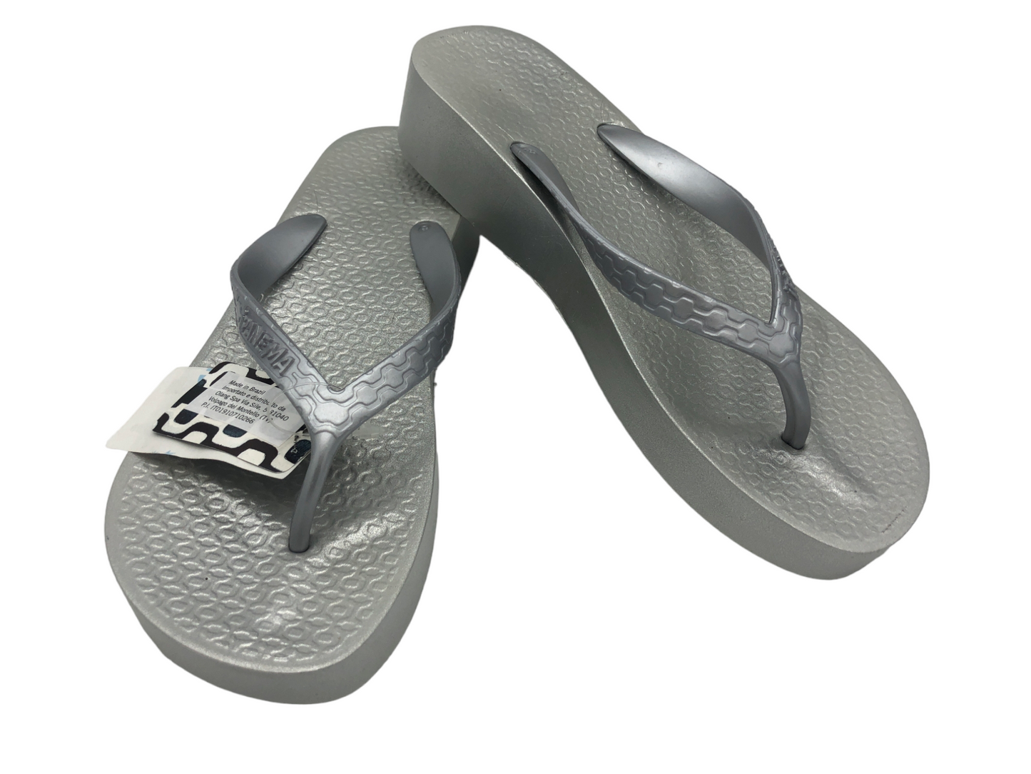 €9,73 al pezzo NEW BALANCE, ADIDAS, NIKE, GRENDHA, IPANEMA, ARENA stock calzature uomo, donna, bambini 96 pezzi - P/E - RIF. 6123AF