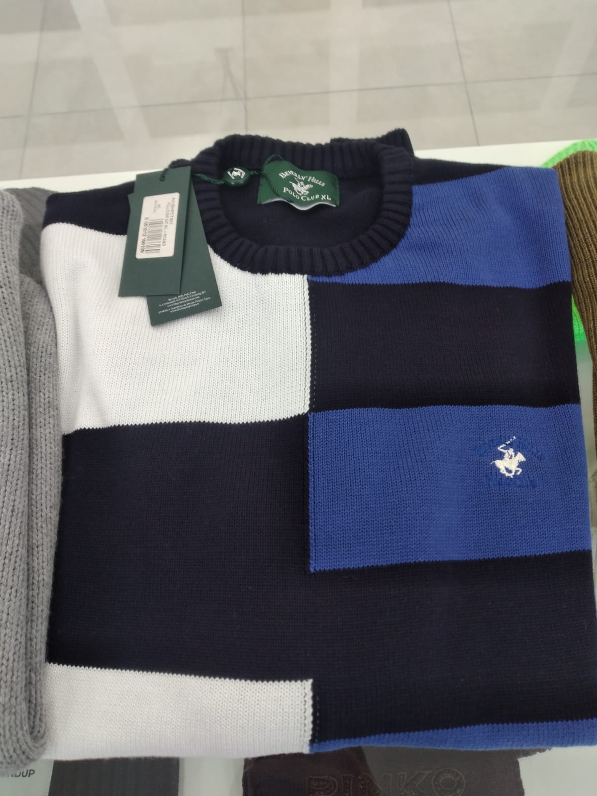 €11,00 al pezzo POLO CLUB stock pullover uomo 80 pezzi - A/I - RIF. TV6065