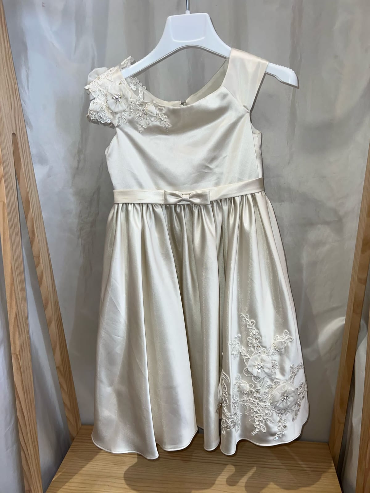 €29,00 al pezzo LE PETIT ENFANT, BRAMANTE, IMPERO ecc. stock cerimonia bambina 18 pezzi - RIF. TV6242