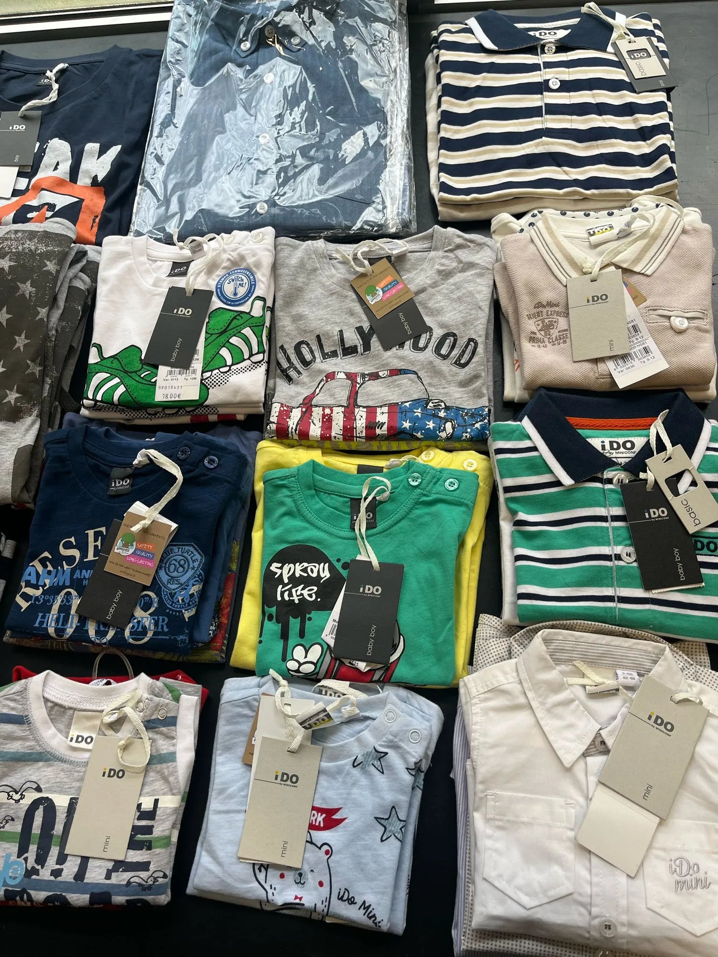 €3.00 each I DO stock kids' clothing 136 pieces - SS - REF. 6241P