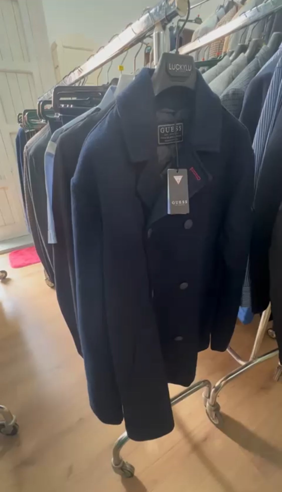 20,00 € la pièce GAELLE, PENNY BLACK, MANILA GRACE, ALESSANDRO GILLES, etc. stock de vêtements homme/femme 408 pièces - FW - REF. TV6232