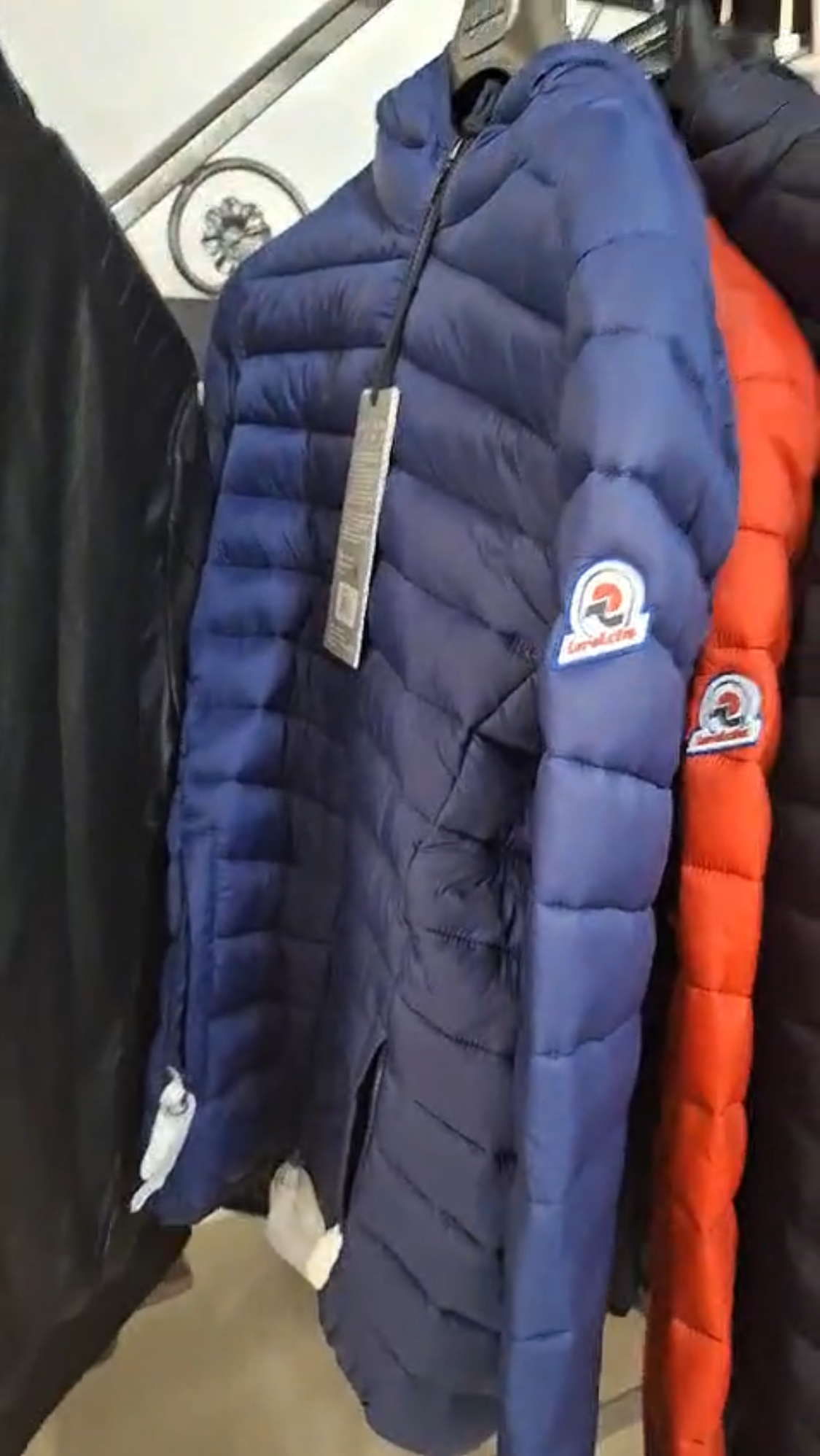 €14,50 l'unité YES ZEE, HARMONT & BLAINE, FILA, ARMANI etc. stock vêtements et accessoires homme 311 pièces - FW - RIF. TV6235