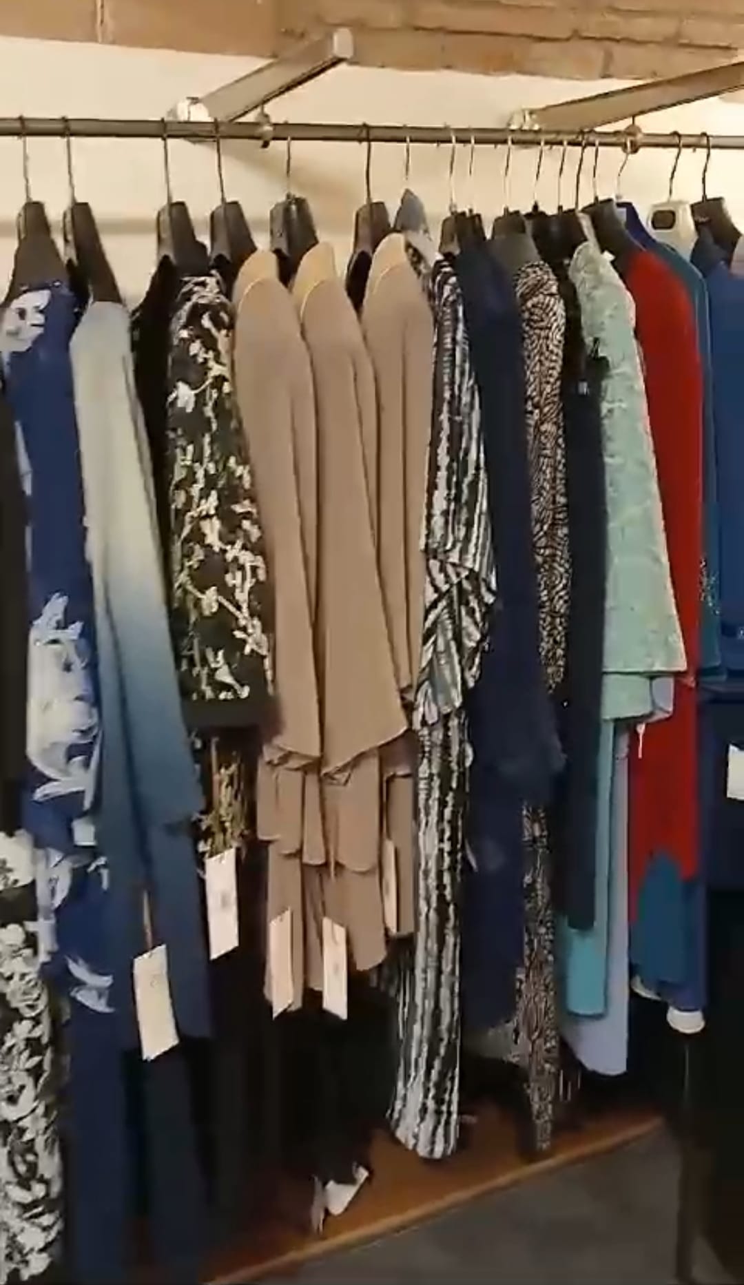 €20.00 per piece ELENA MIRO, MUSANI, IMPERO, BAGATELLE women's clothing stock 368 pieces - S/S F/W - REF. TV6107