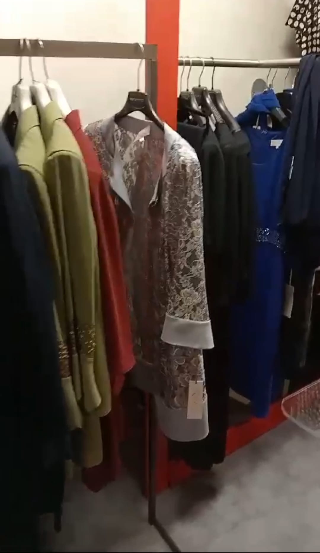 €20.00 per piece ELENA MIRO, MUSANI, IMPERO, BAGATELLE women's clothing stock 368 pieces - S/S F/W - REF. TV6107