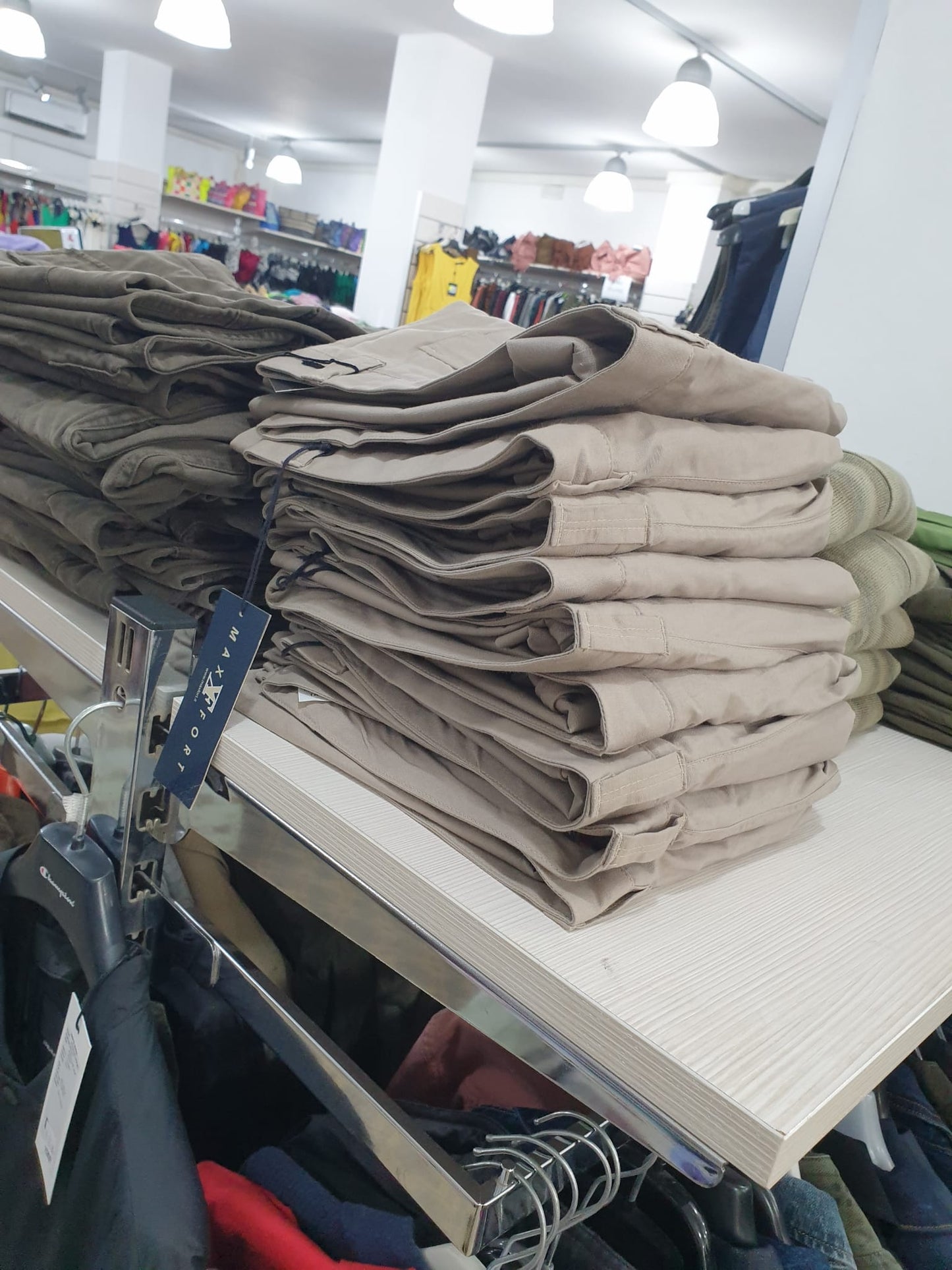 €2.80 per piece MADE IN ITALY men's clothing stock 2000 pieces - S/S F/W - REF. TV6108
