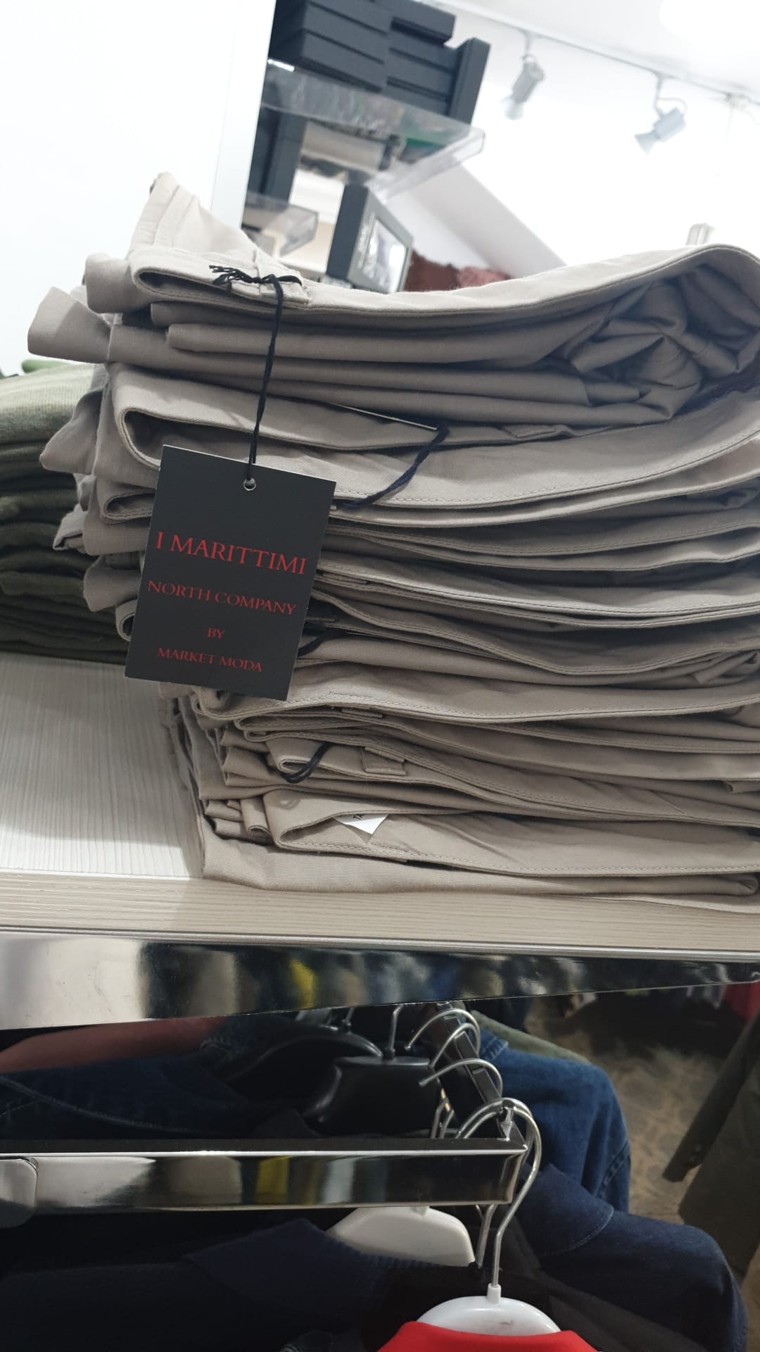 €2.80 per piece MADE IN ITALY men's clothing stock 2000 pieces - S/S F/W - REF. TV6108