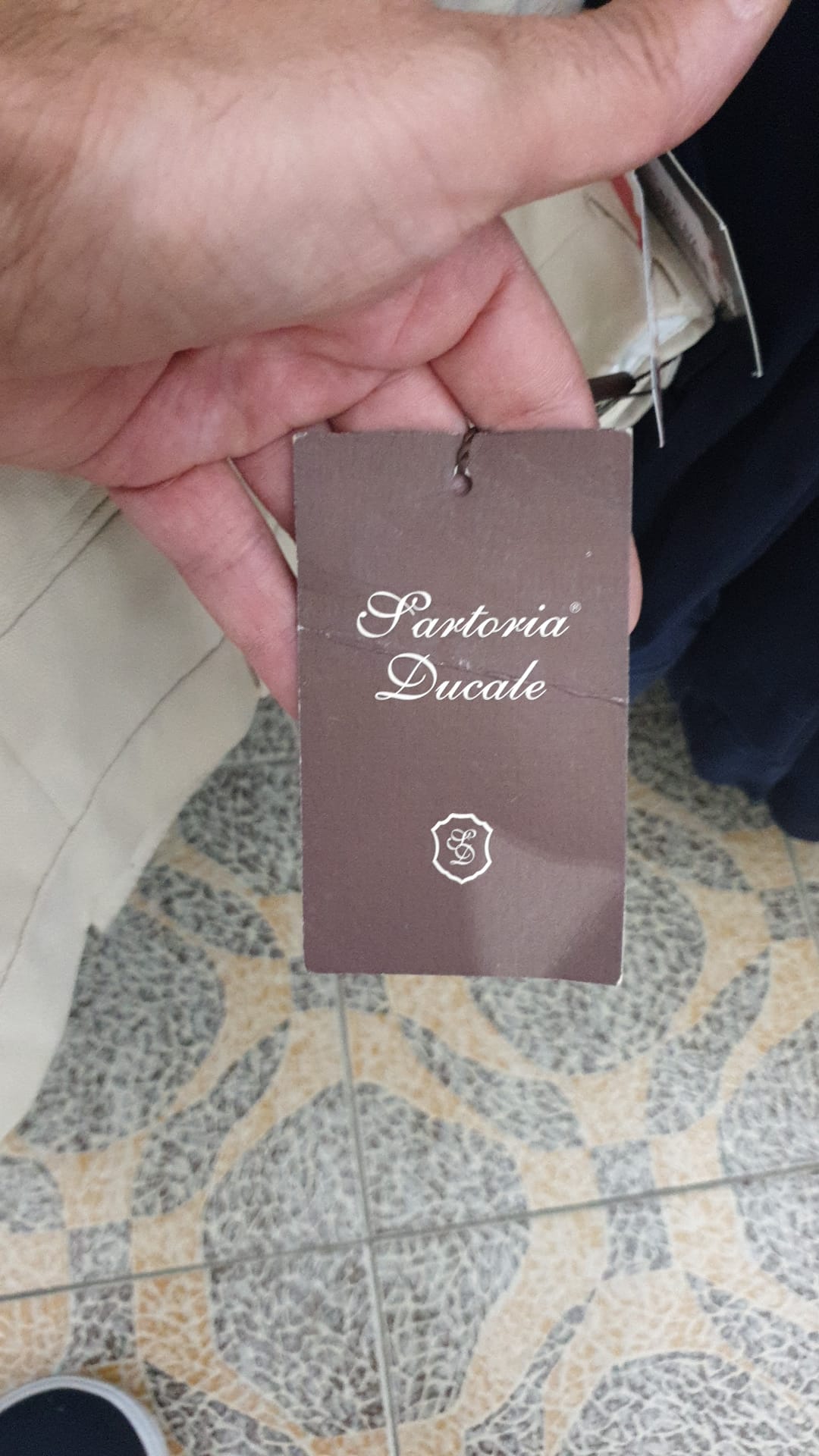 €2.80 per piece MADE IN ITALY men's clothing stock 2000 pieces - S/S F/W - REF. TV6108