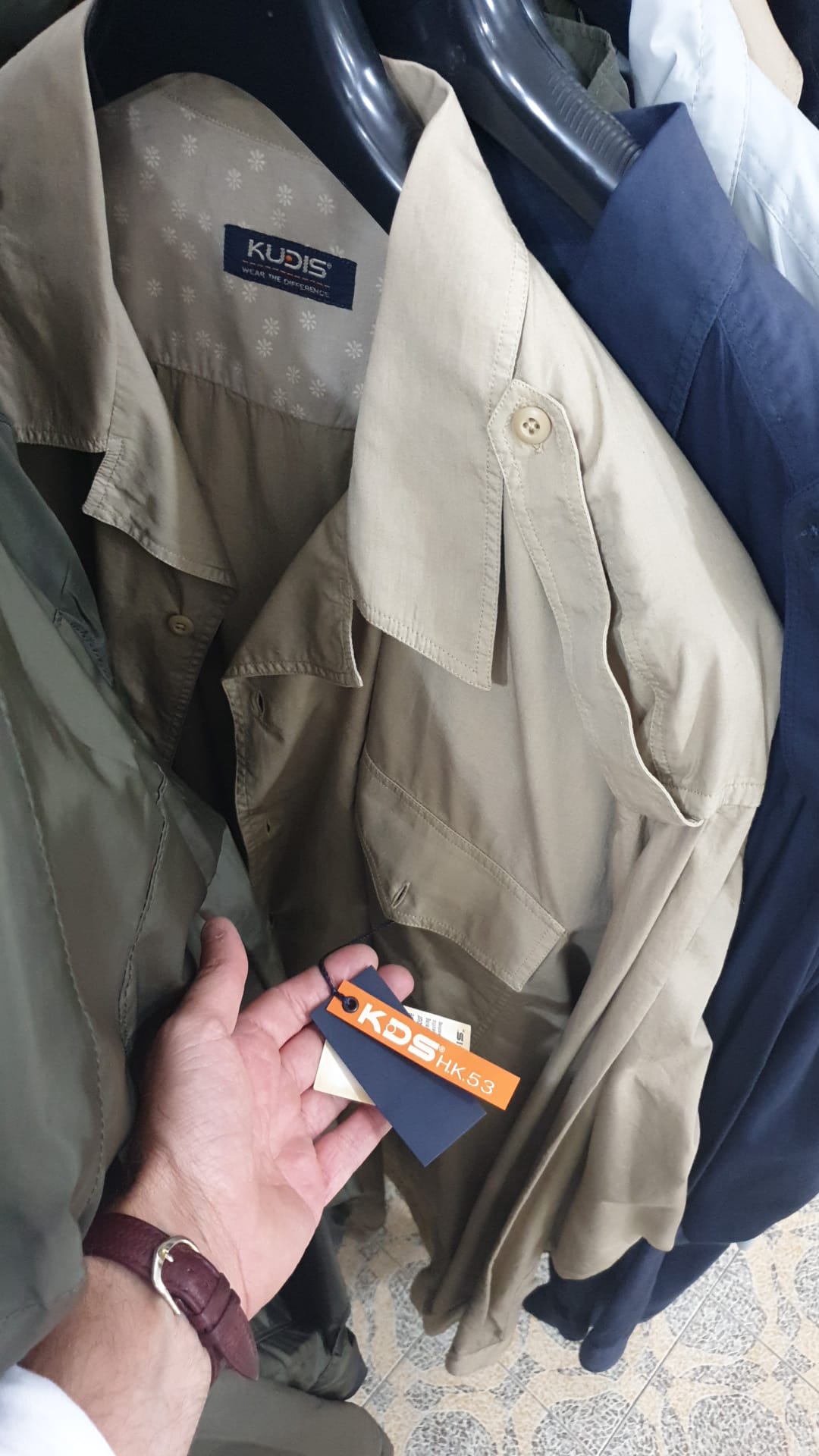€2.80 per piece MADE IN ITALY men's clothing stock 2000 pieces - S/S F/W - REF. TV6108