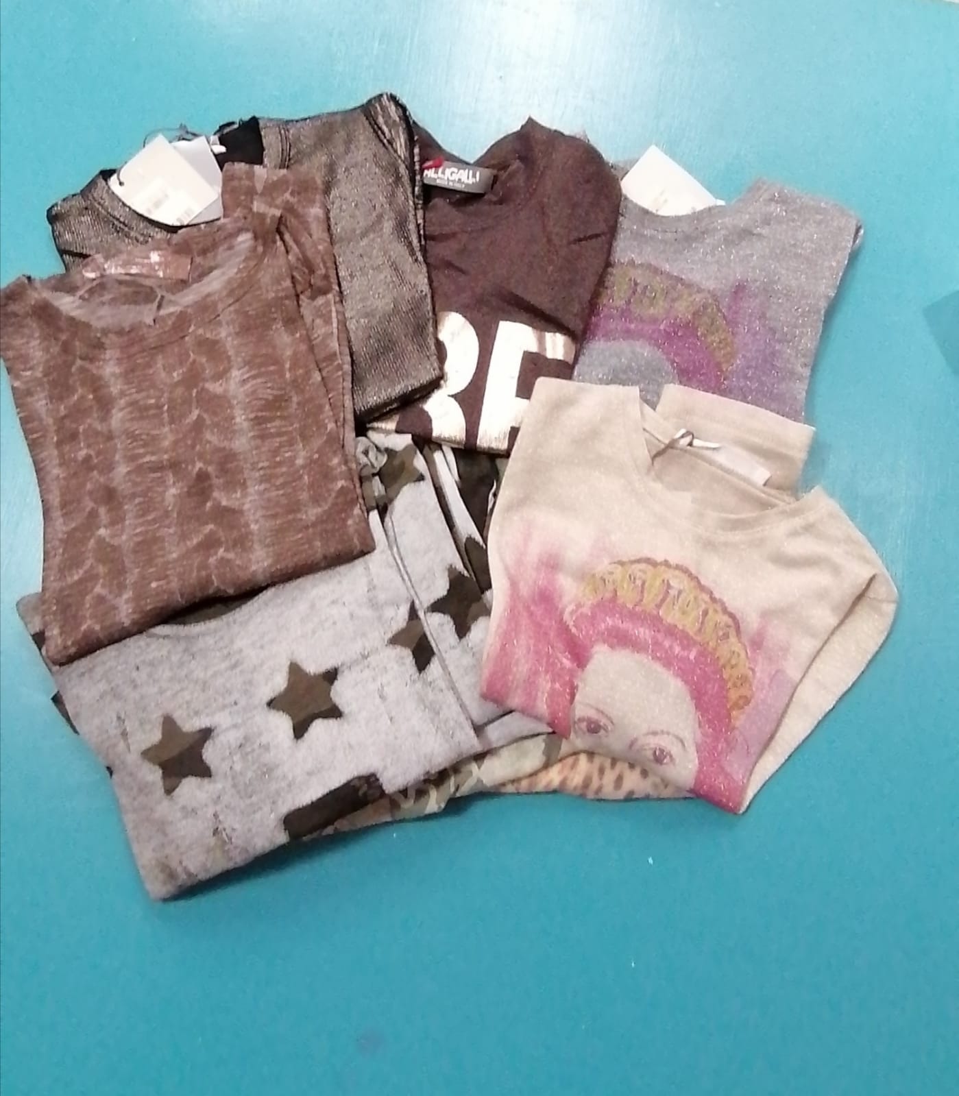 €4,86 al pezzo MEILISA BAY, BYBLOS, TUC TUC, MASH, NEILL KATTER, ecc. stock abbigliamento bambini 1583 pezzi - A/I - P/E - RIF. TV6143