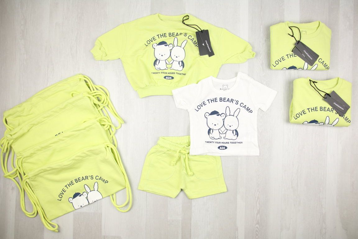 5,00 € la pièce Stock de vêtements enfant AENTIQUATTRORE 82 pièces - FW - SS - REF. 6191AF