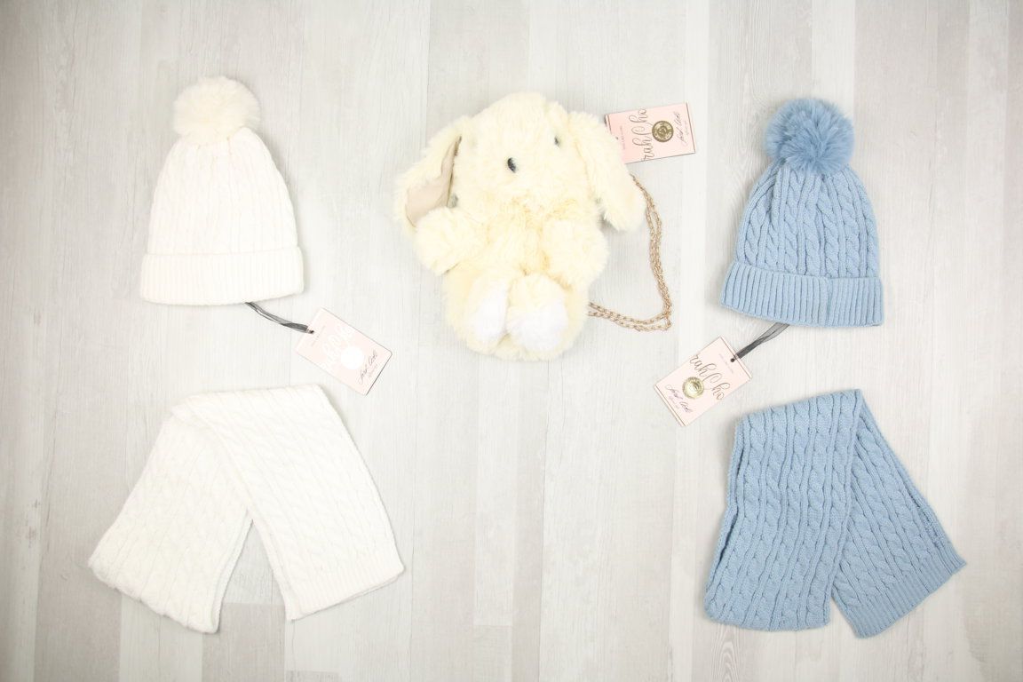 €7,58 al pezzo SARAH CHOLE stock abbigliamento bambina 77 pezzi - A/I - RIF. 6220AF