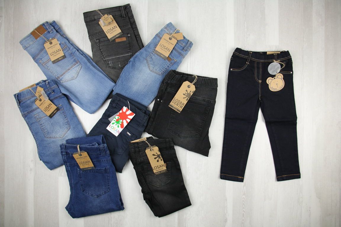 €4,59 al pezzo LOSAN stock abbigliamento bambina 401 pezzi - A/I - RIF. 6083AF