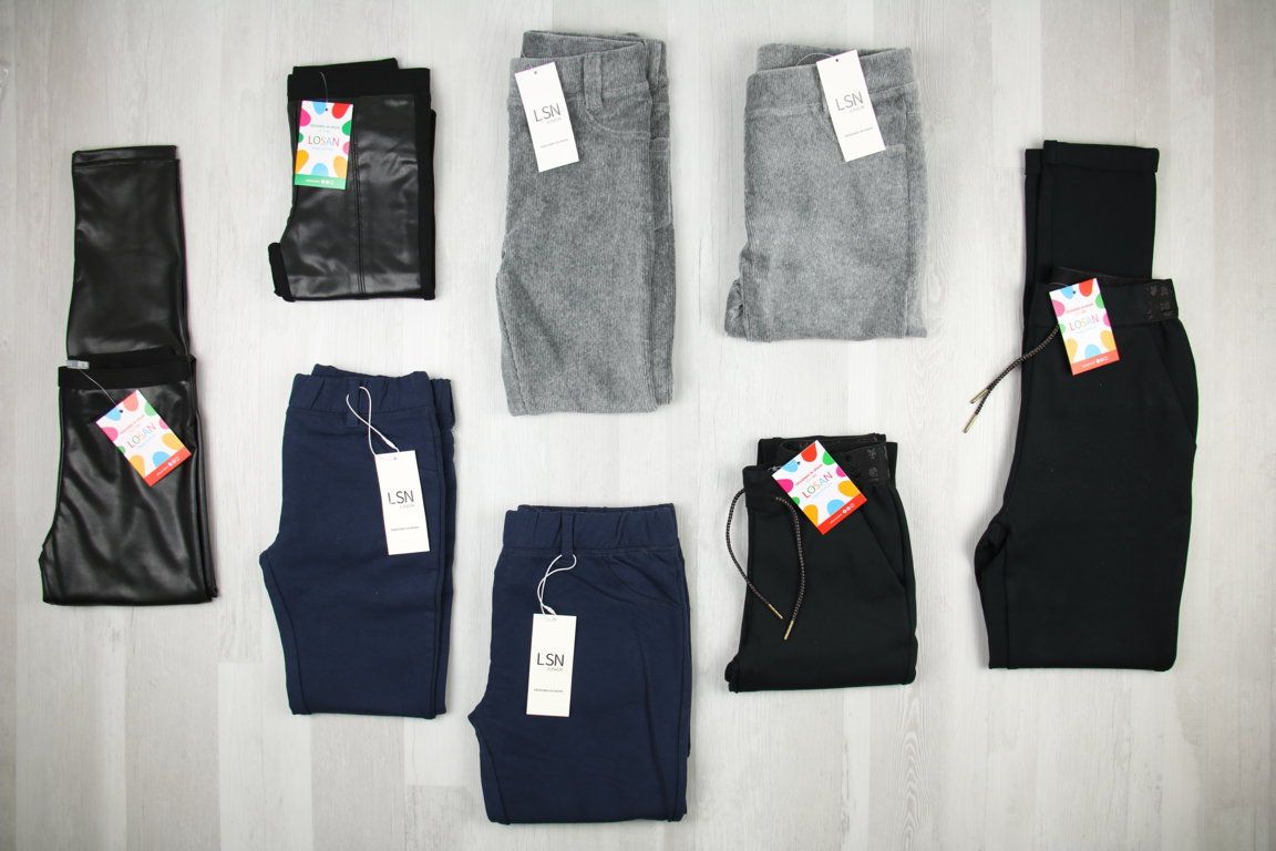 €4,59 al pezzo LOSAN stock abbigliamento bambina 401 pezzi - A/I - RIF. 6083AF