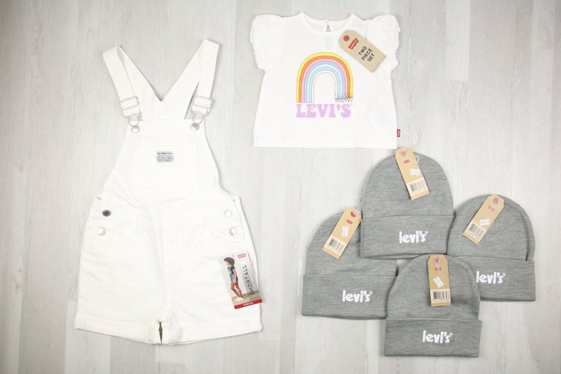 €8.00 per piece DIADORA, DIESEL, LEVI'S, REPLAY, INVICTA, etc. kids' clothing stock 78 pieces - SS - FW - REF. 6174AF