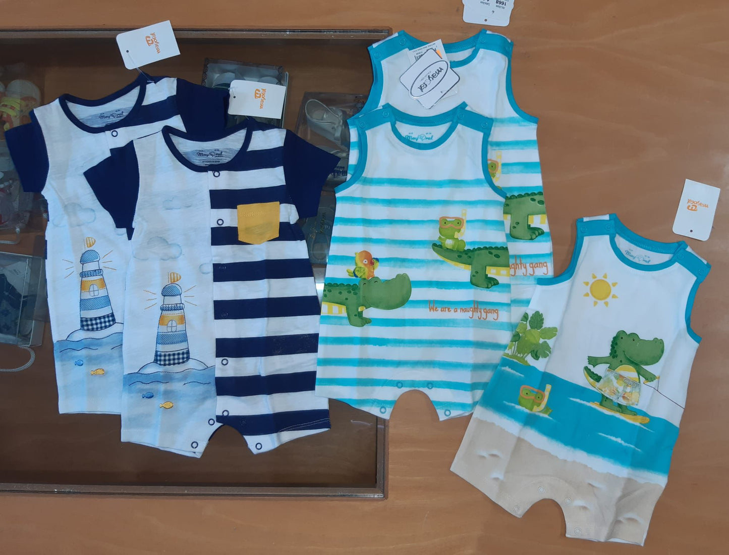 €5.00 per piece I DO, MAYORAL, J'AIME', GAIALUNA, etc. kids' clothing stock 221 pieces - SS - REF. TV6228