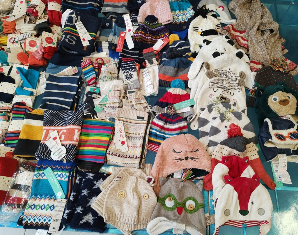 €4,83 al pezzo BOBOLI stock abbigliamento bambini 291 pezzi - A/I - RIF. 6091AF
