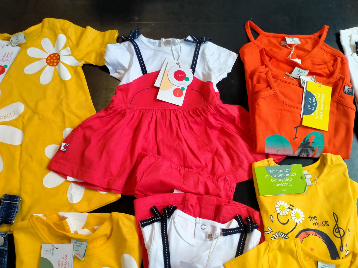 €4,00 al pezzo BOBOLI stock abbigliamento bambini 114 pezzi - P/E - RIF. 6075AF