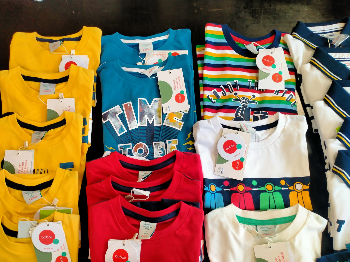 €4,00 al pezzo BOBOLI stock abbigliamento bambini 114 pezzi - P/E - RIF. 6075AF