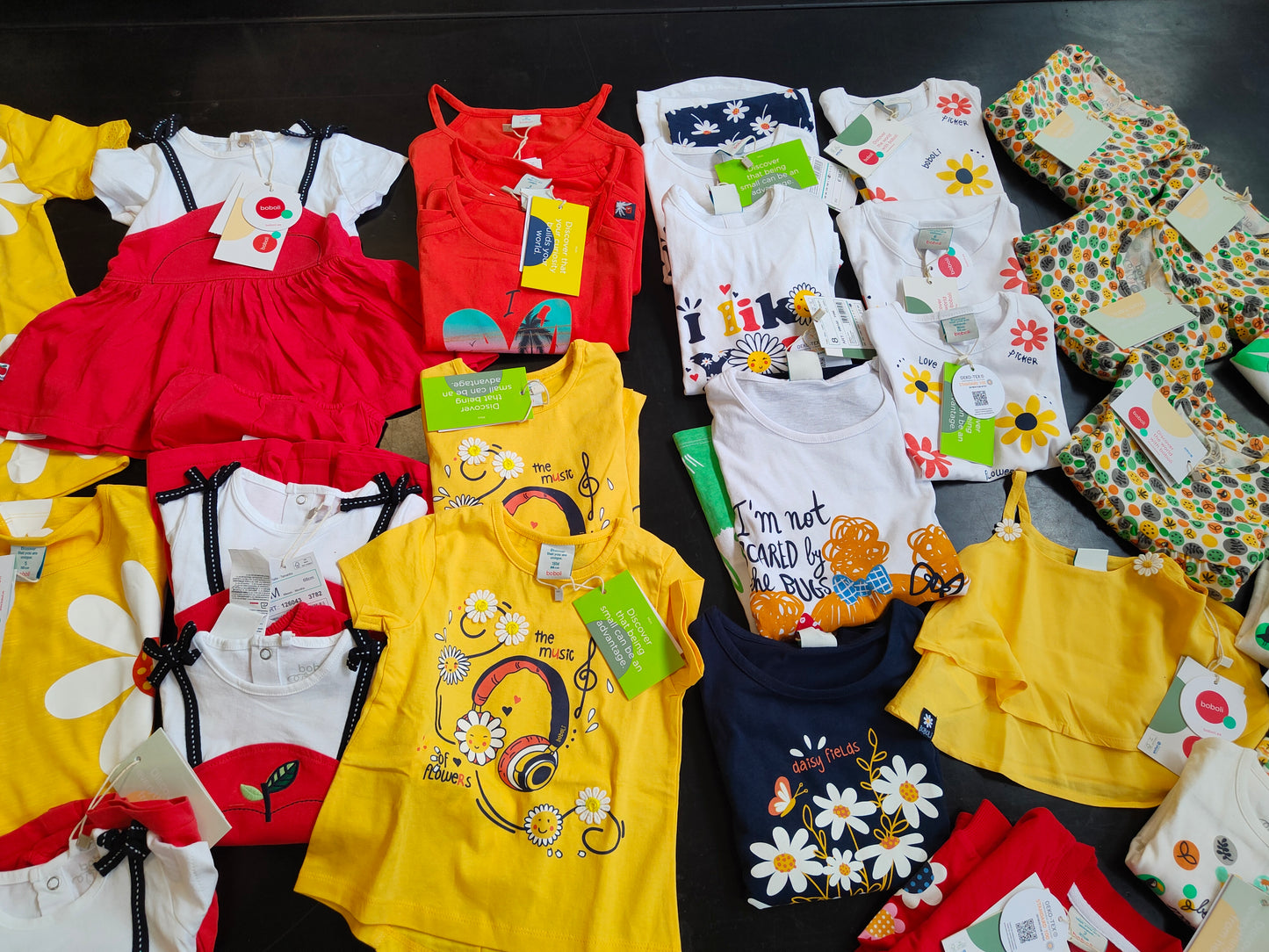 €4,00 al pezzo BOBOLI stock abbigliamento bambini 114 pezzi - P/E - RIF. 6075AF