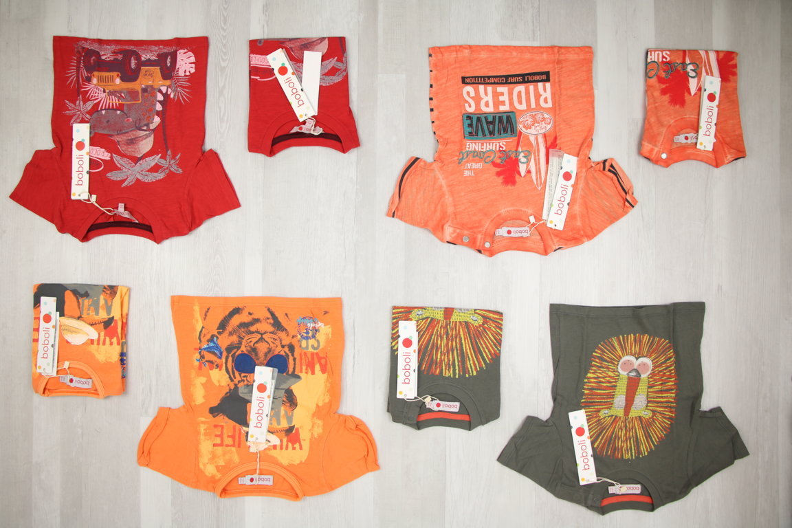 SCONTATO -20% €4,00 al pezzo BOBOLI stock abbigliamento bambini 220 pezzi - P/E - RIF. 6051AF
