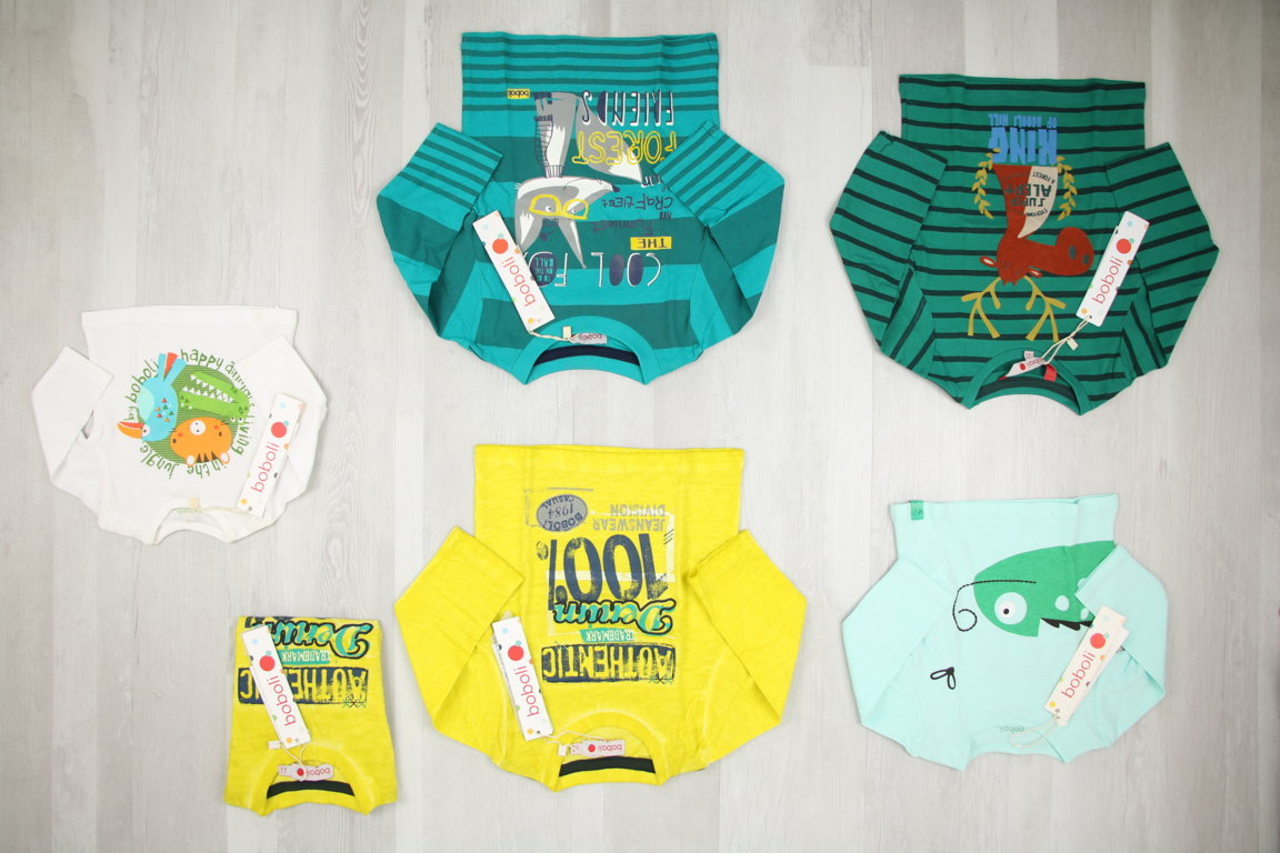 SCONTATO -20% €4,00 al pezzo BOBOLI stock abbigliamento bambini 220 pezzi - P/E - RIF. 6051AF
