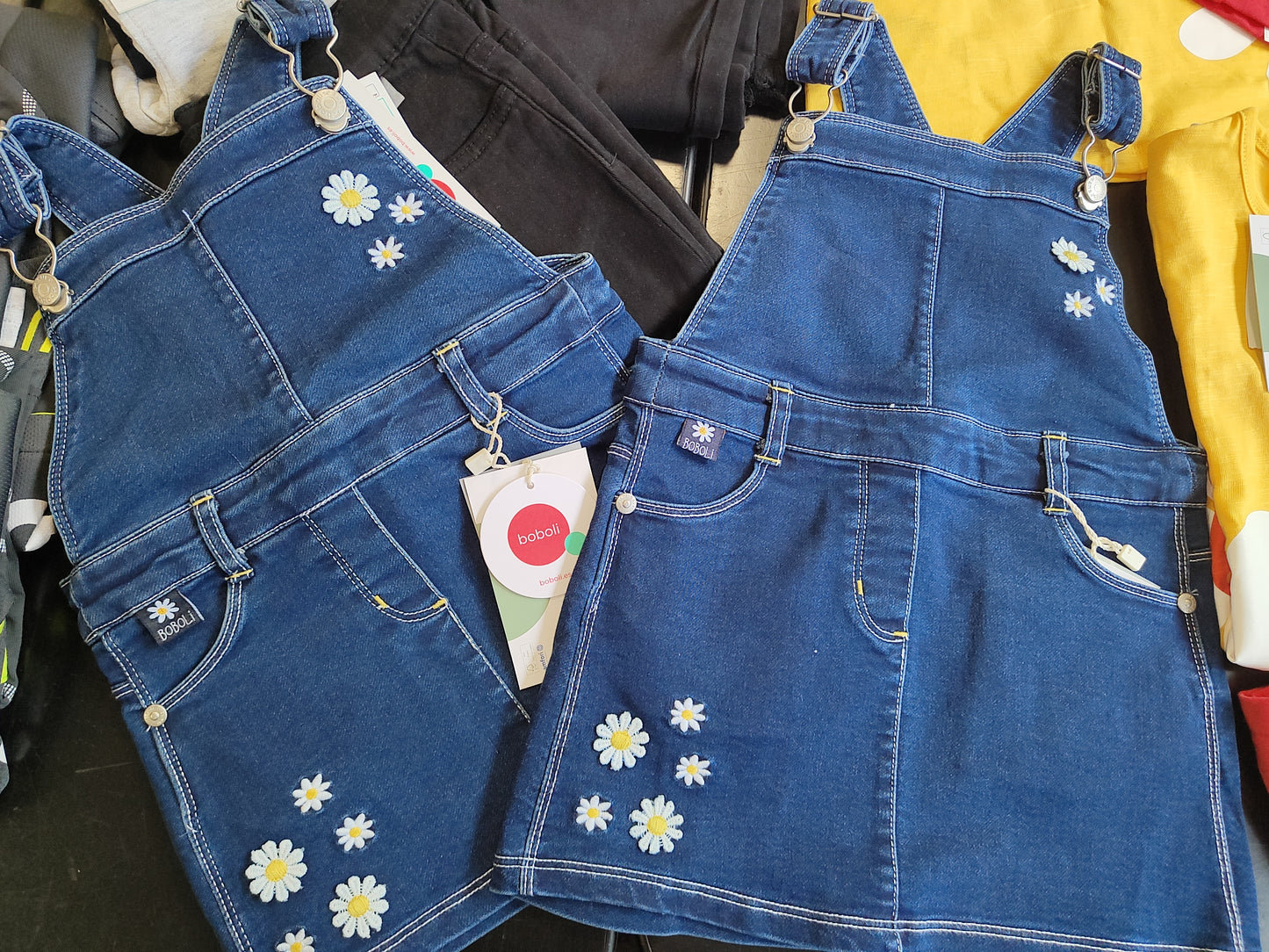 €4,00 al pezzo BOBOLI stock abbigliamento bambini 114 pezzi - P/E - RIF. 6075AF