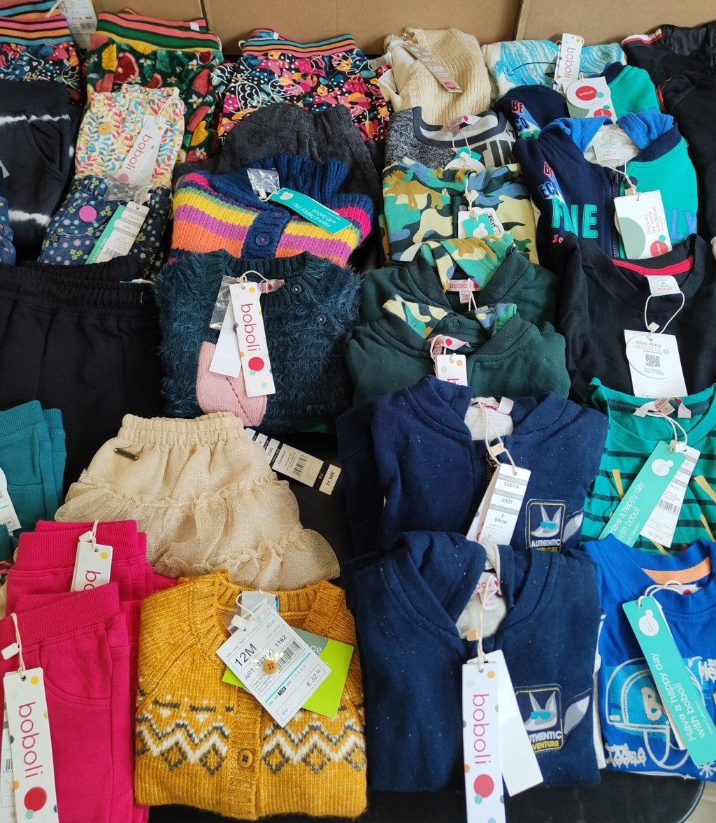 €4,83 al pezzo BOBOLI stock abbigliamento bambini 291 pezzi - A/I - RIF. 6091AF