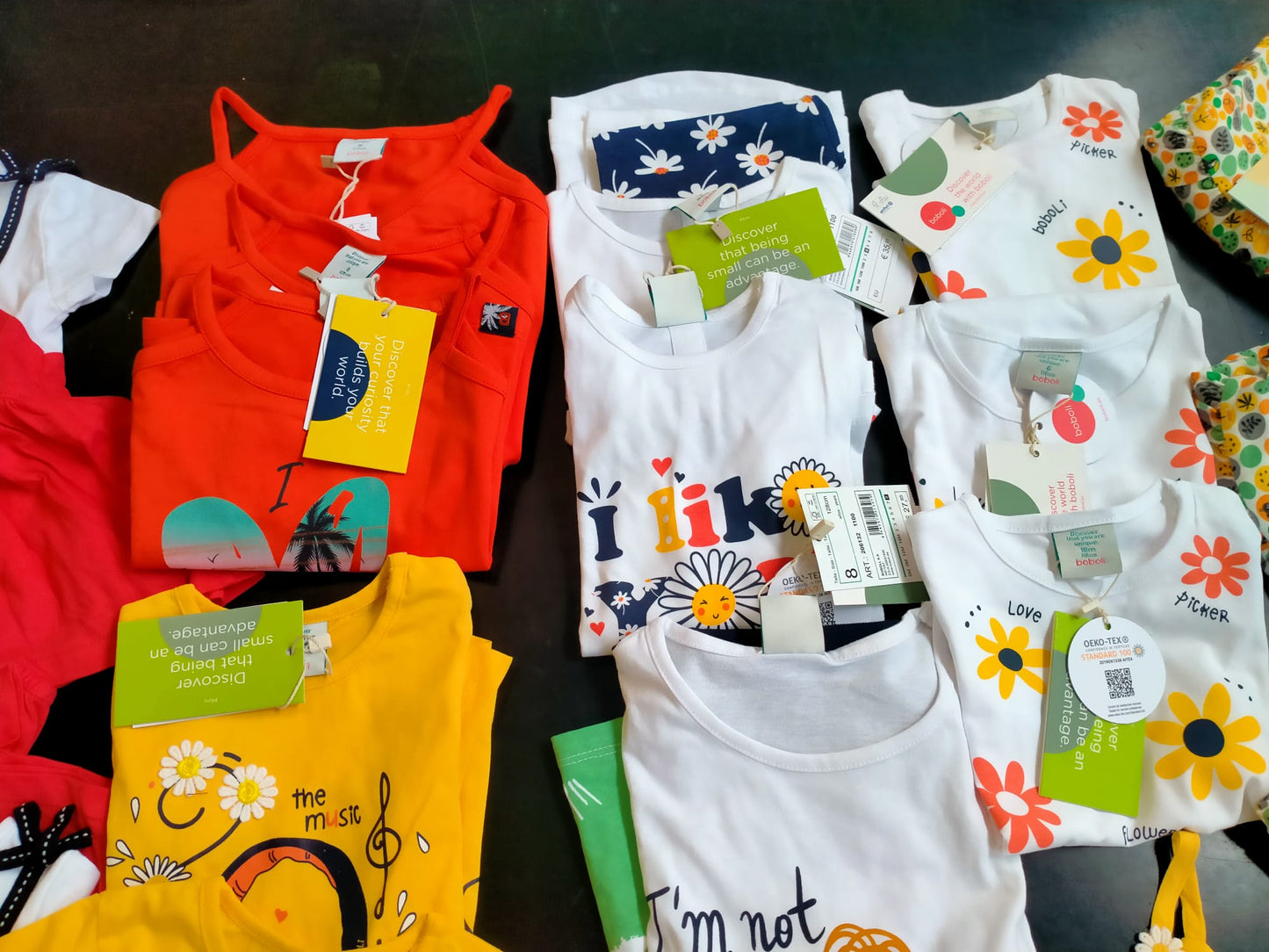€4,00 al pezzo BOBOLI stock abbigliamento bambini 114 pezzi - P/E - RIF. 6075AF