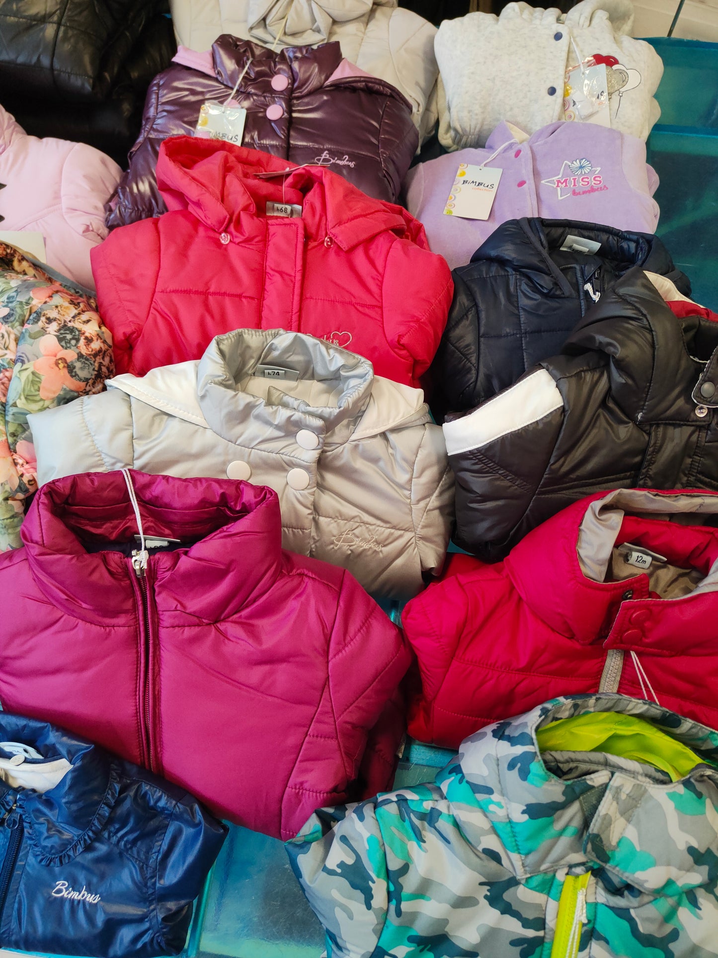 €6,23 al pezzo BRUMS, BIMBUS stock abbigliamento bambini 238 pezzi - A/I - RIF. 6092AF