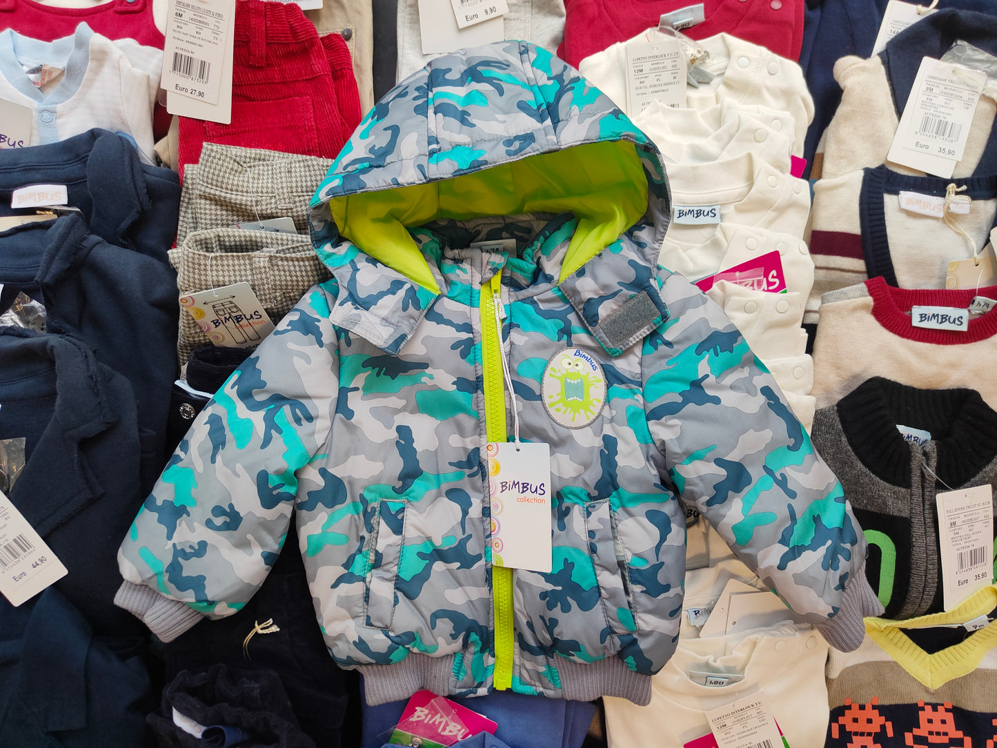 €6,23 al pezzo BRUMS, BIMBUS stock abbigliamento bambini 238 pezzi - A/I - RIF. 6092AF