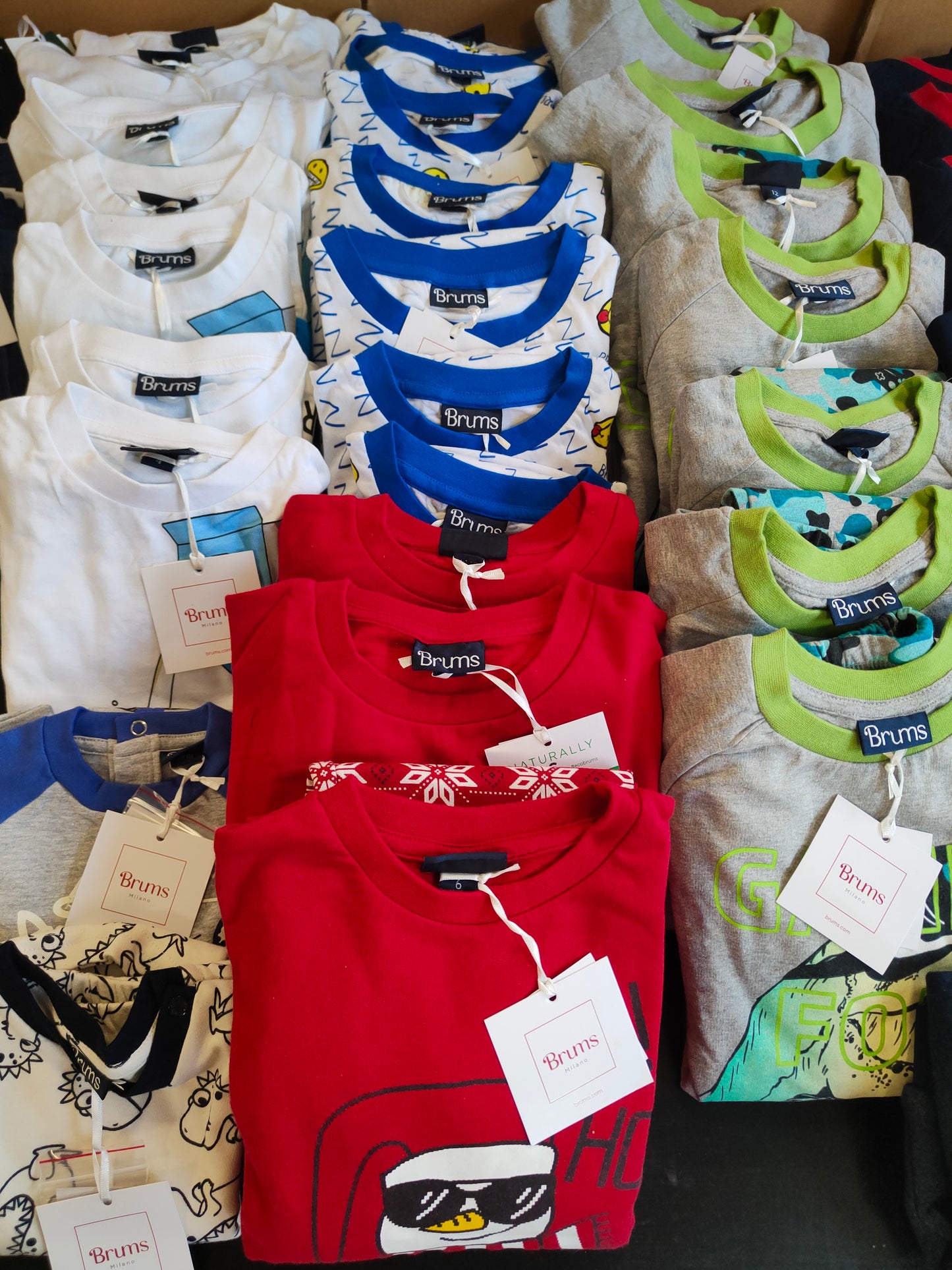 €6,23 al pezzo BRUMS, BIMBUS stock abbigliamento bambini 238 pezzi - A/I - RIF. 6092AF