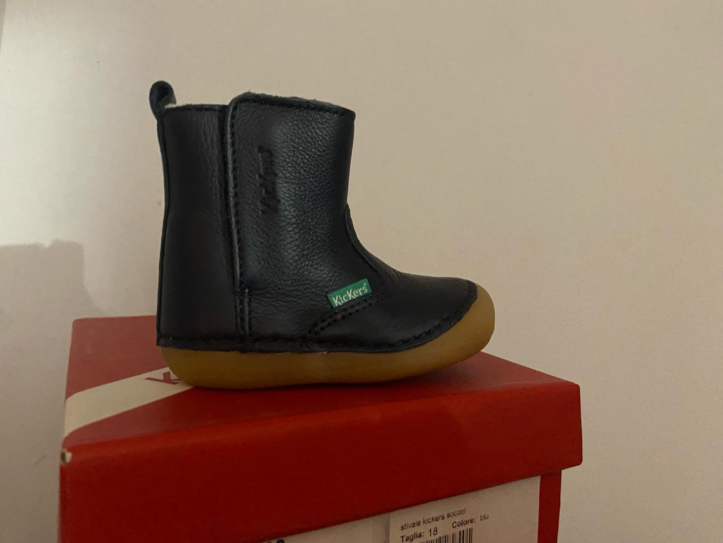 €14,90 al paio BALDUCCI, CHICCO, FALCOTTO, DIANETTI, LELLY KELLY, NATURINO, ecc. stock calzature bambini 161 paia - A/I - RIF. TV6201