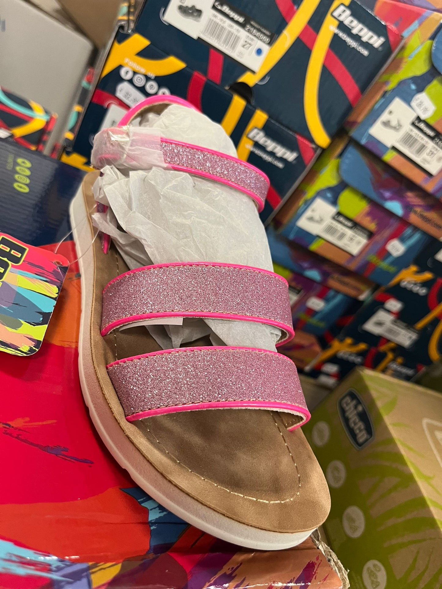 €9,13 al paio CHICCO, LIU JO, BALDUCCI, BIONATURA, FALCOTTO, NATURAL WORLD, ecc. stock calzature bambini 600 pezzi - P/E - RIF. 6089AF