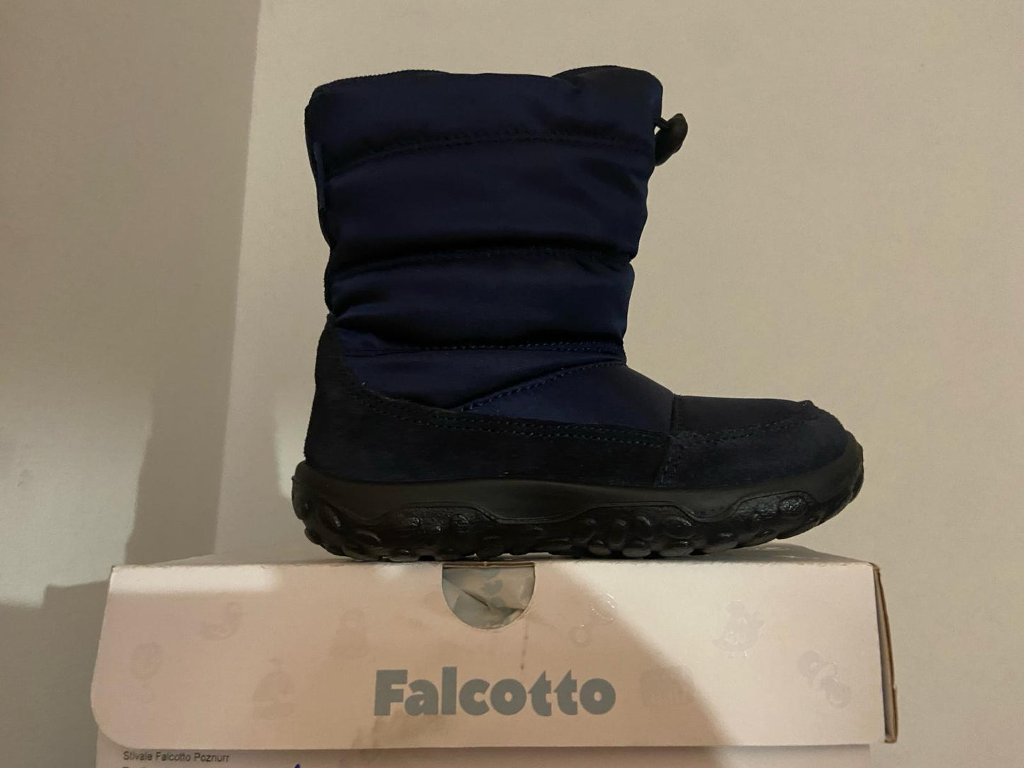 €14,90 al paio BALDUCCI, CHICCO, FALCOTTO, DIANETTI, LELLY KELLY, NATURINO, ecc. stock calzature bambini 161 paia - A/I - RIF. TV6201