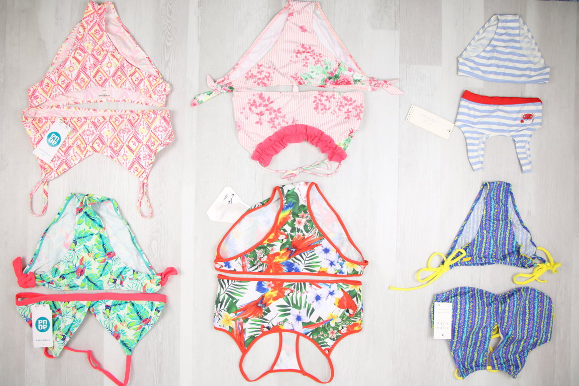SCONTATO - 20% €2,80 al pezzo BORA BORA, SCHIESSER, ARENA, AMAREA, MAYORAL, ecc. stock costumi bambini 108 pezzi - P/E - RIF. 6040