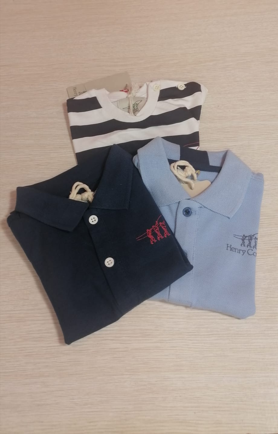 €10,00 al pezzo HENRY COTTON'S stock t-shirt bambino 146 pezzi - P/E - RIF. TV6085