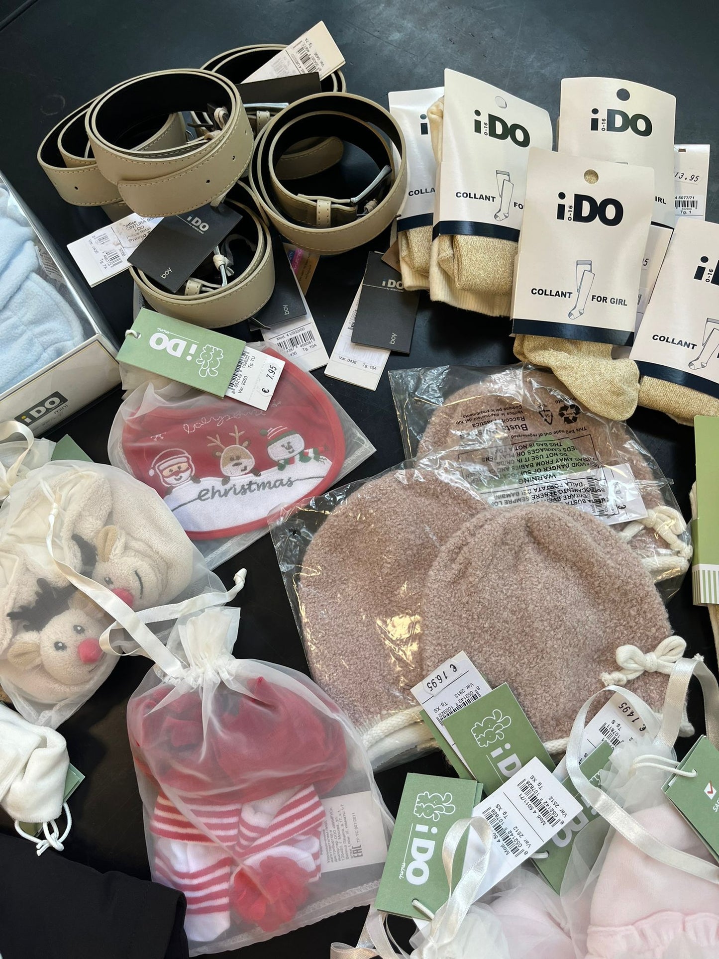 €4,38 al pezzo I DO stock abbigliamento bambini 162 pezzi - A/I - RIF. 6090AF