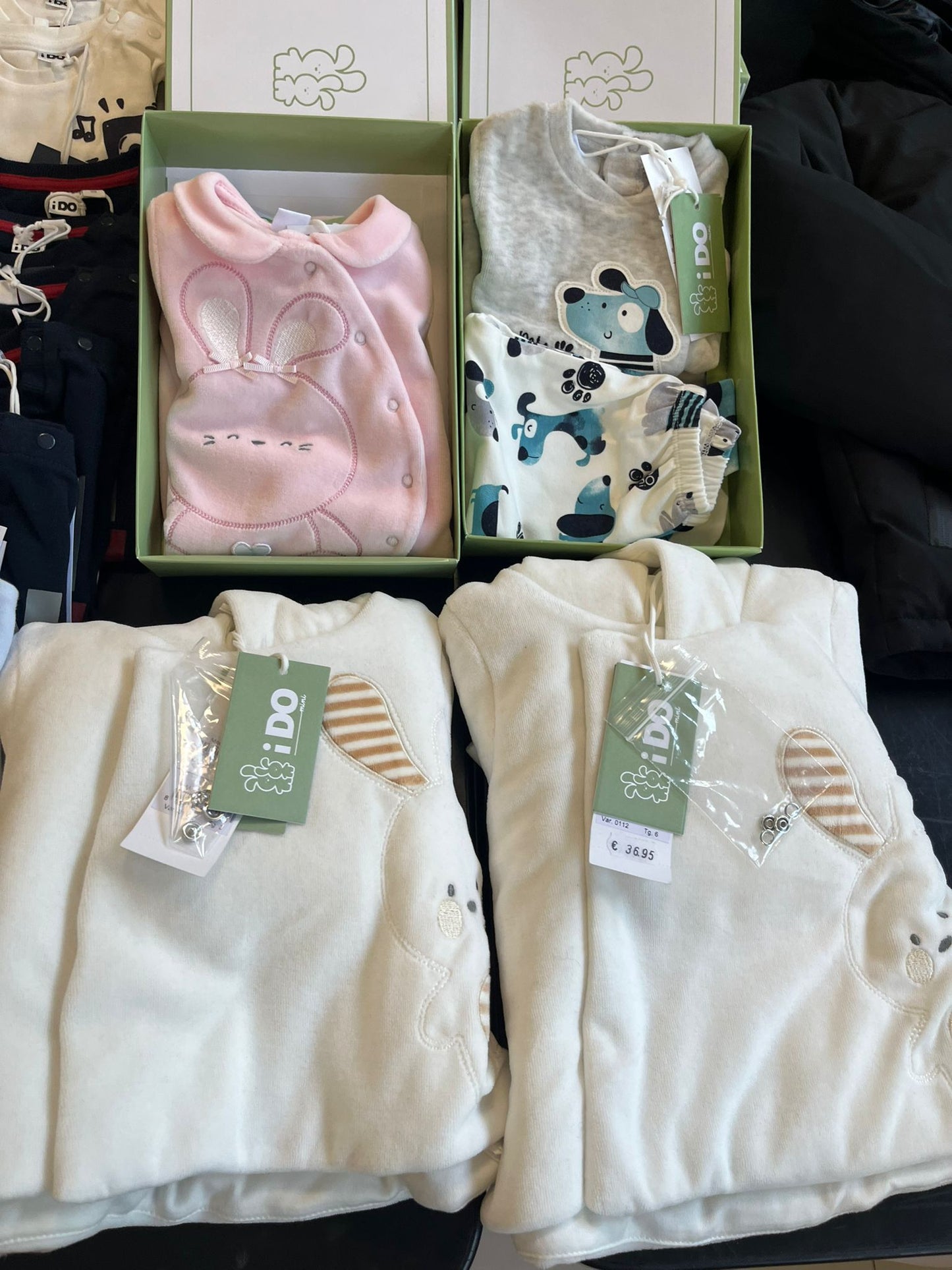 €4,38 al pezzo I DO stock abbigliamento bambini 162 pezzi - A/I - RIF. 6090AF